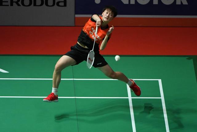 既不甘心放 既不甘心放