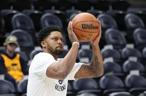 无论是球场 无论是球场