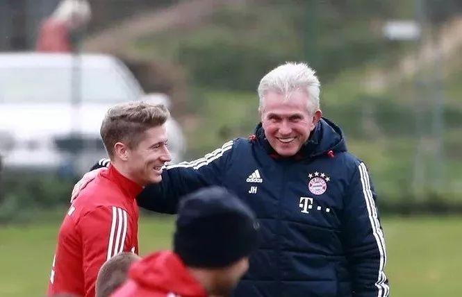 骆建佑和郑 骆建佑和郑