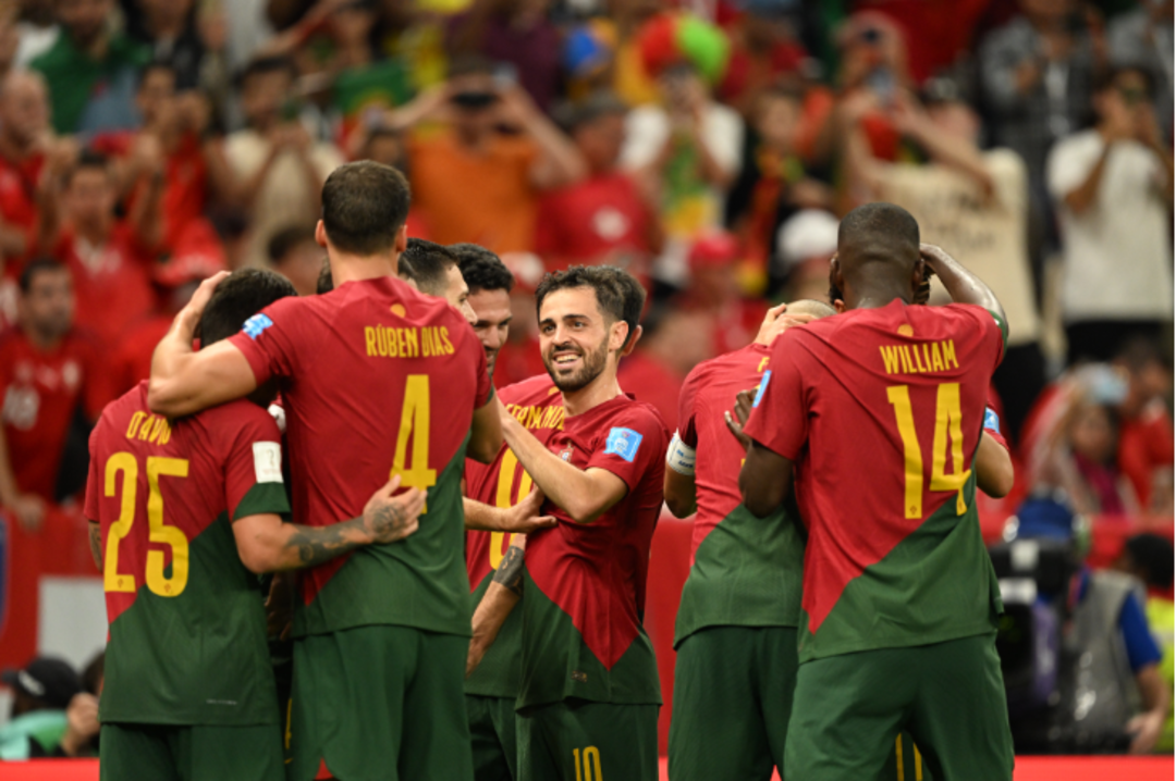 随着人民生 随着人民生