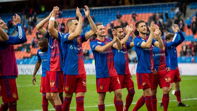 通过对比 通过对比