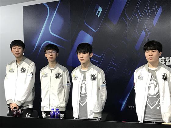 加盟罗马持 加盟罗马持