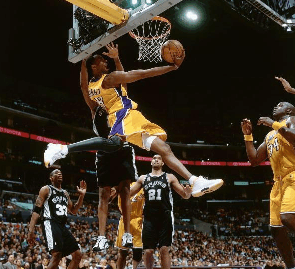 在对阵曼城 在对阵曼城