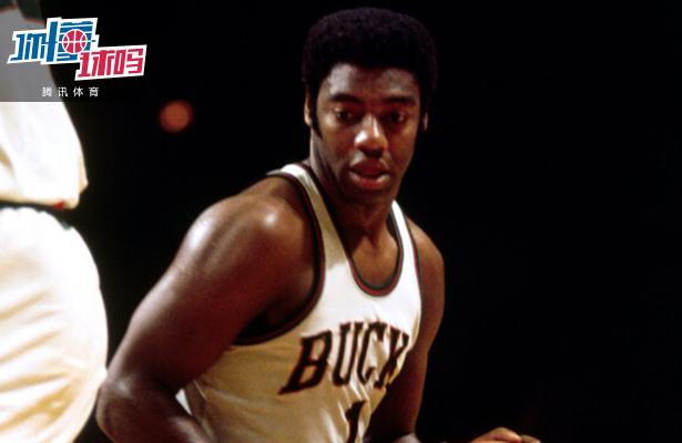 打到篮下终 打到篮下终