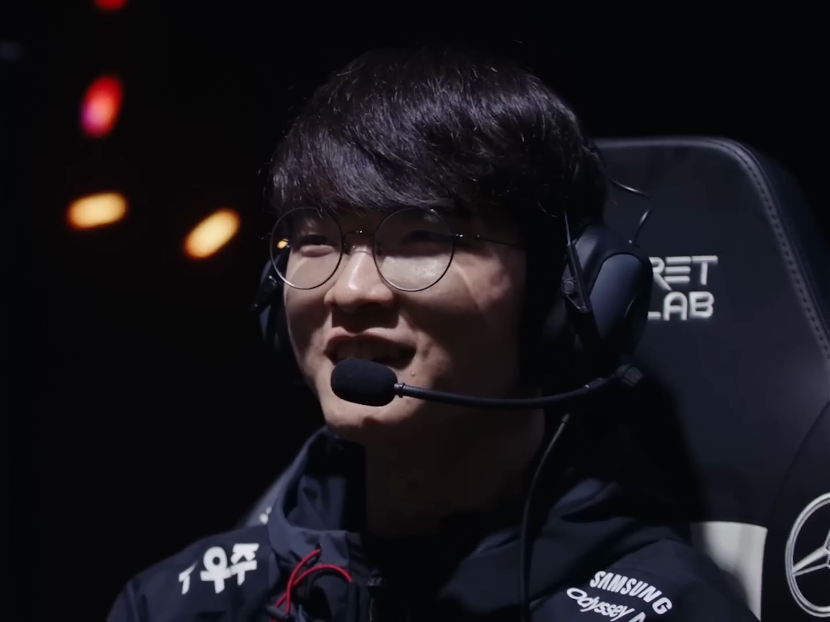 的近距离同 的近距离同